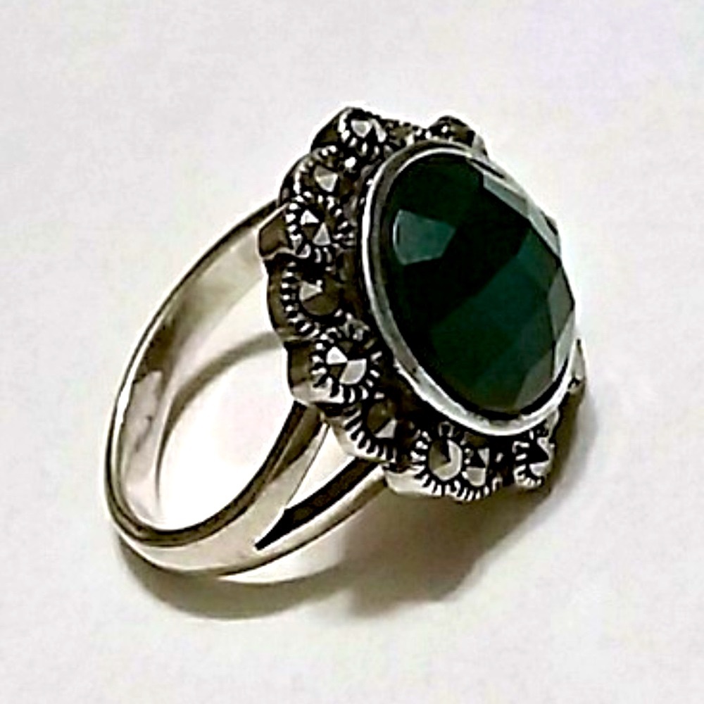 Chalcedony & Marcasite, Ring Silver .925 sz 6.50